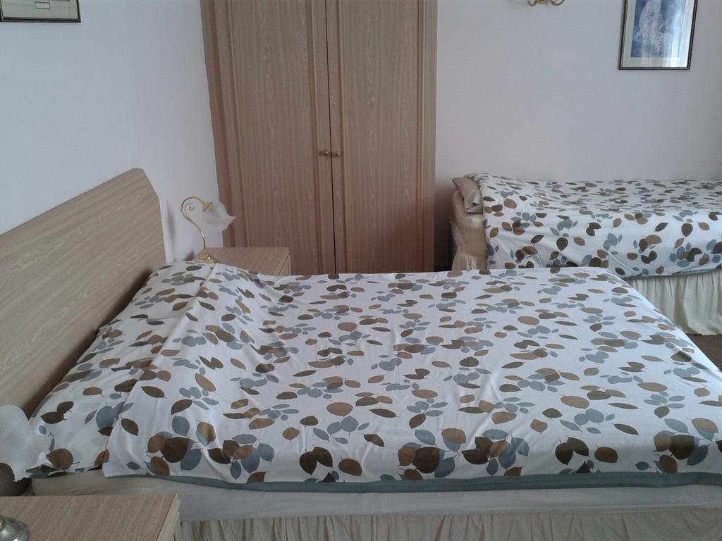 Overnight Stays สต็อกพอร์ต ห้อง รูปภาพ